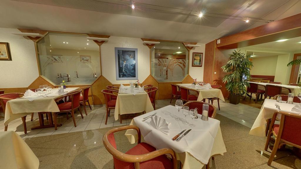 Logis Hotel De Paris Saint-Avold Ngoại thất bức ảnh