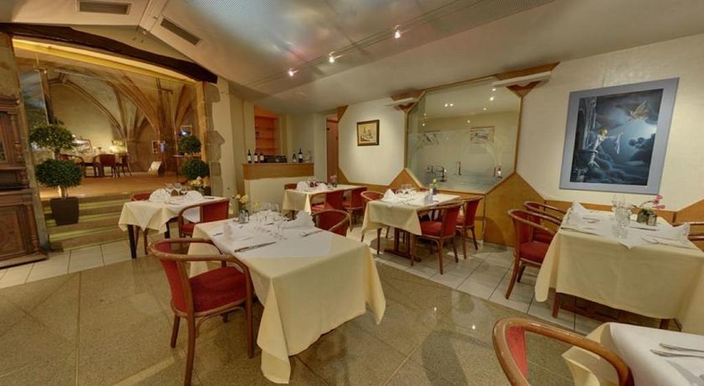 Logis Hotel De Paris Saint-Avold Ngoại thất bức ảnh
