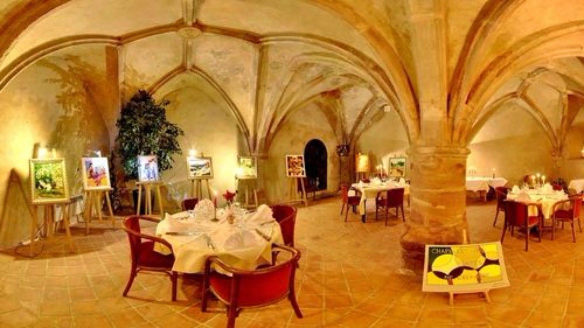 Logis Hotel De Paris Saint-Avold Ngoại thất bức ảnh